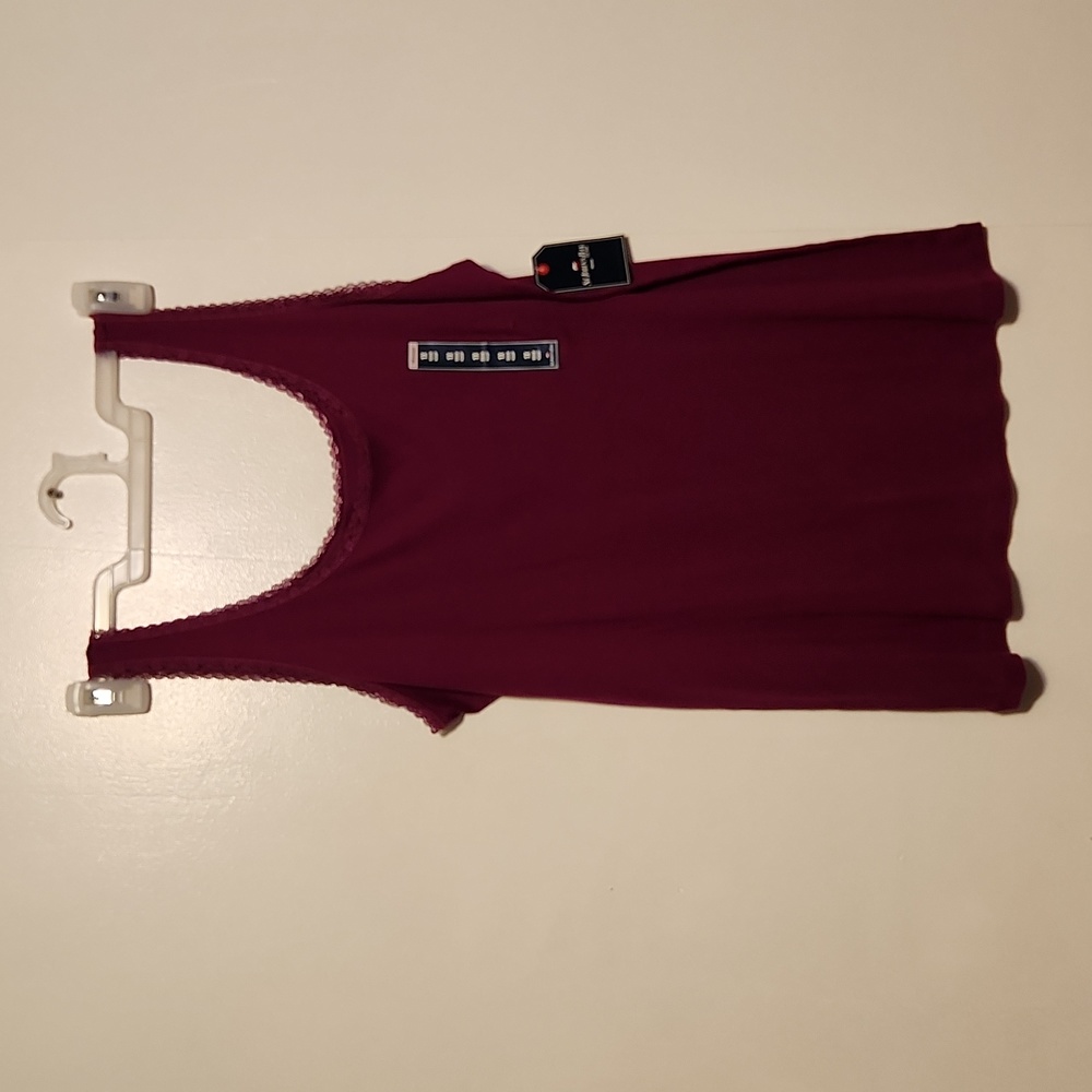 St. John's Bay Tank Scoop Color/Berry Purple size 1X